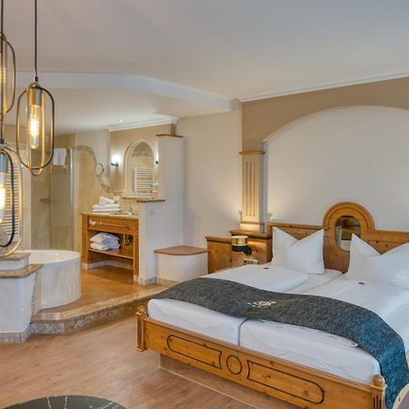 Kristall- & Vitalhotel Bergknappenhof Боденмайс Екстериор снимка