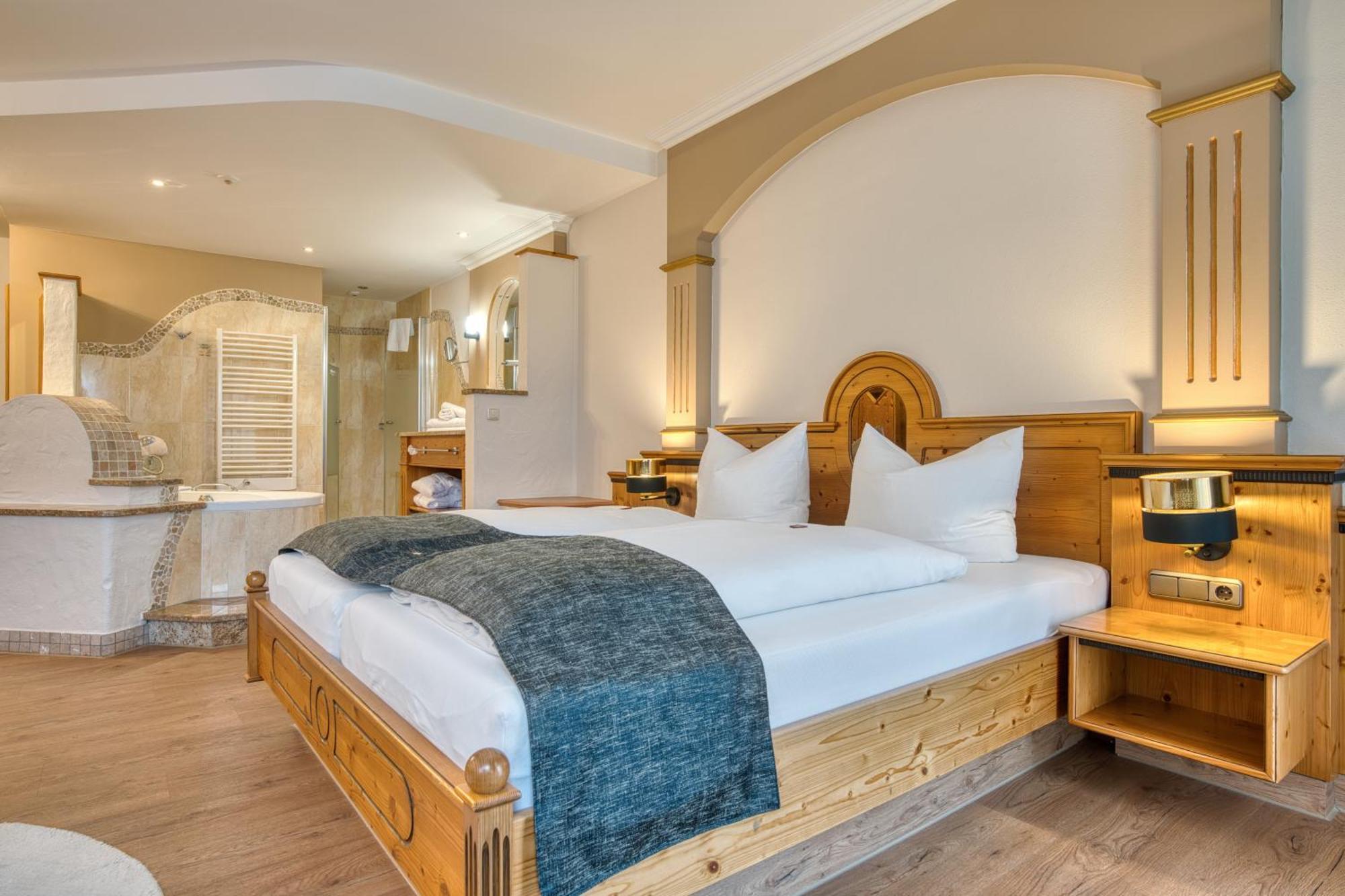 Kristall- & Vitalhotel Bergknappenhof Боденмайс Екстериор снимка